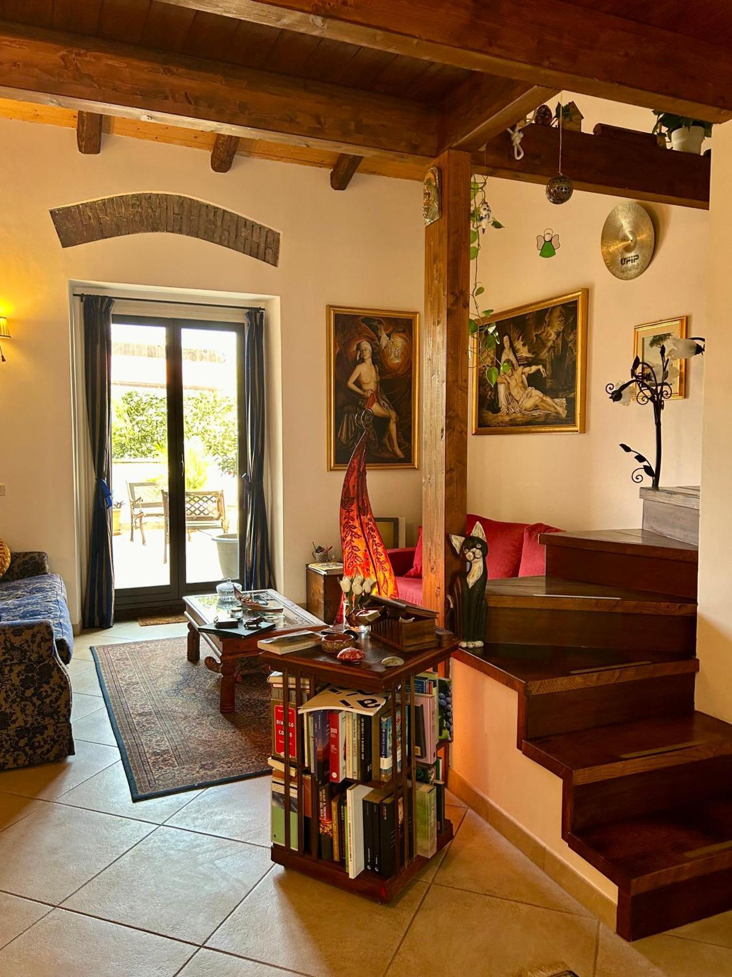 Lisa'S Home Piedimonte Etneo Buitenkant foto