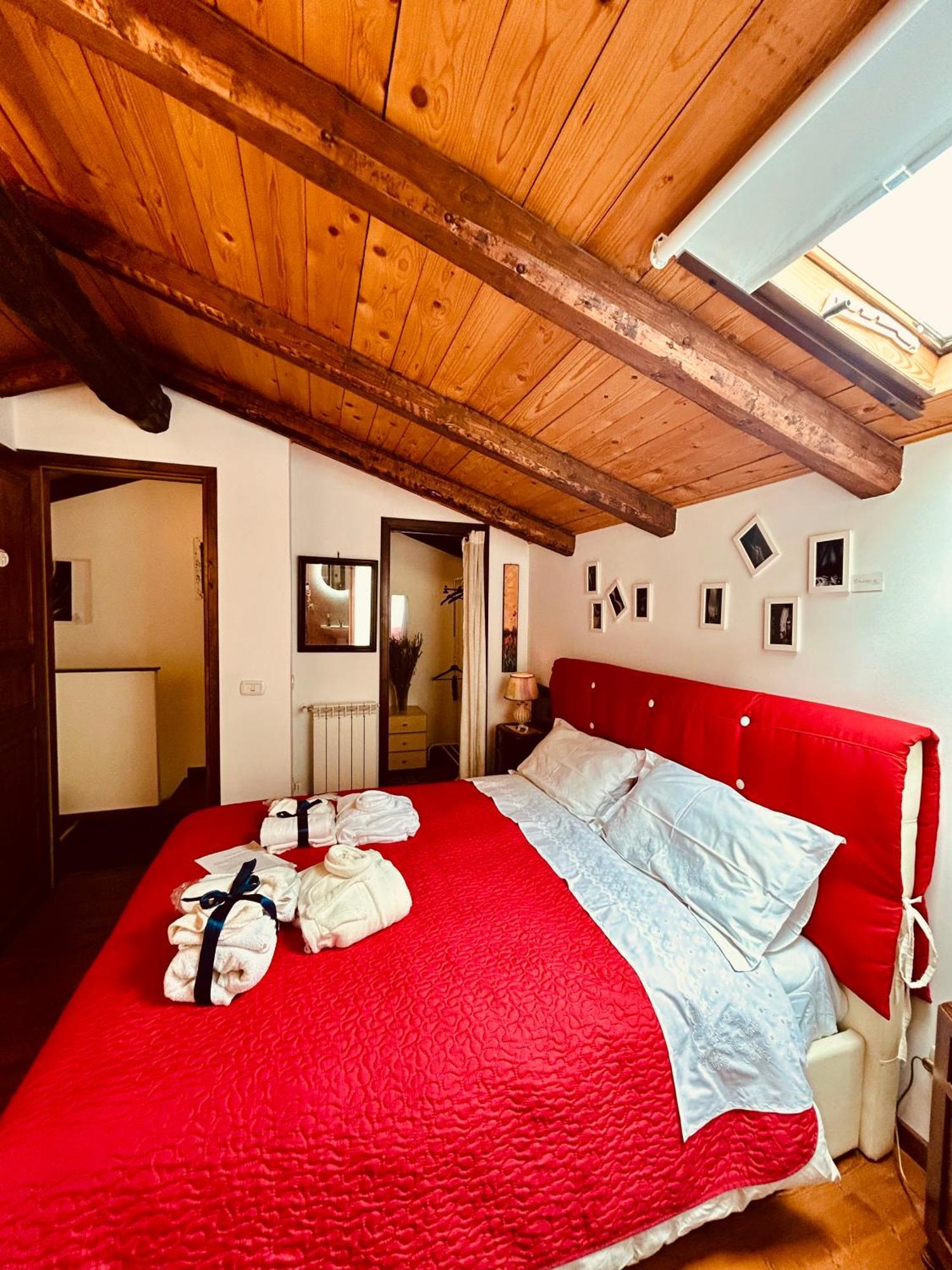 Lisa'S Home Piedimonte Etneo Buitenkant foto